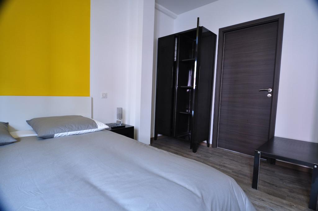 Maison Mondrian Mulhouse Room photo